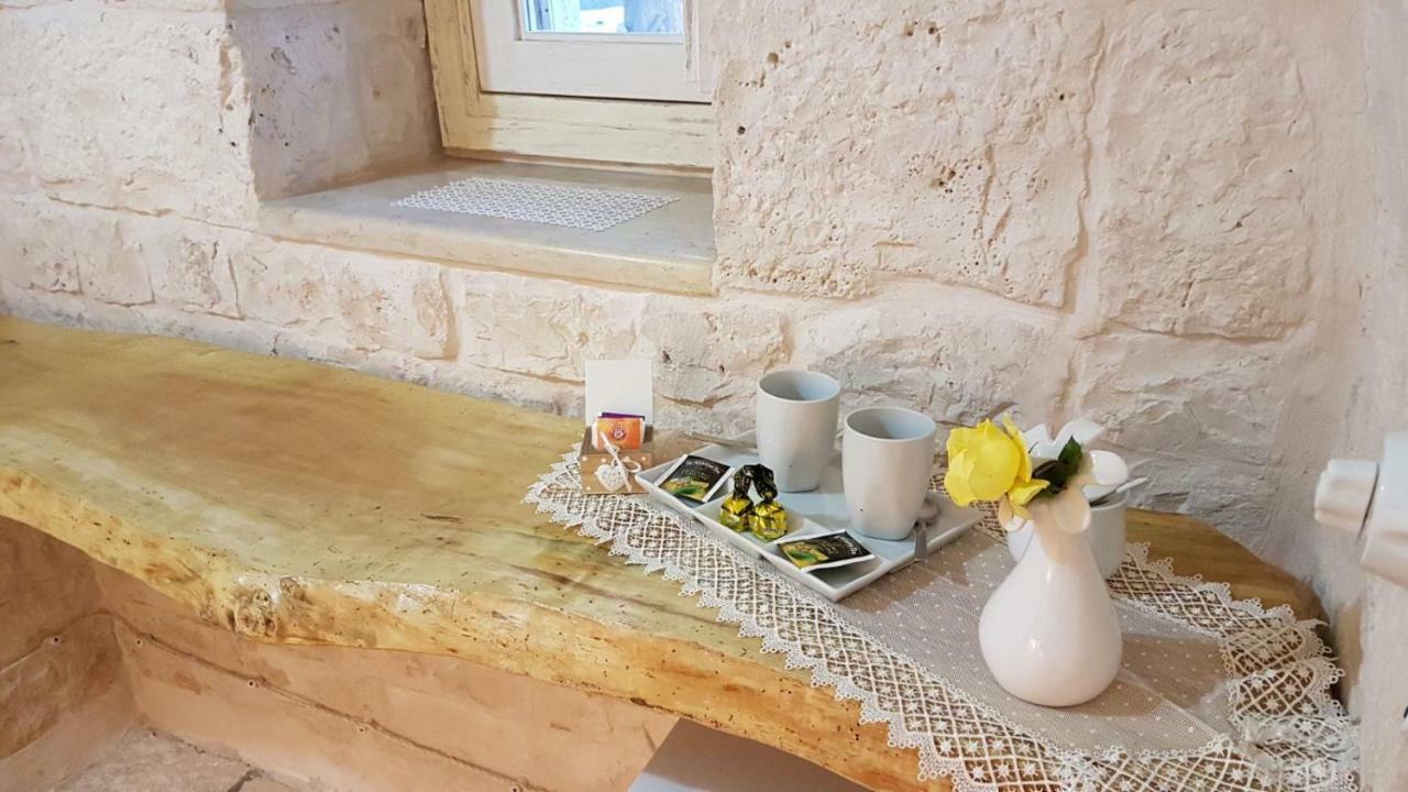 Casa Relax Isabelle Acomodação com café da manhã Alberobello Exterior foto